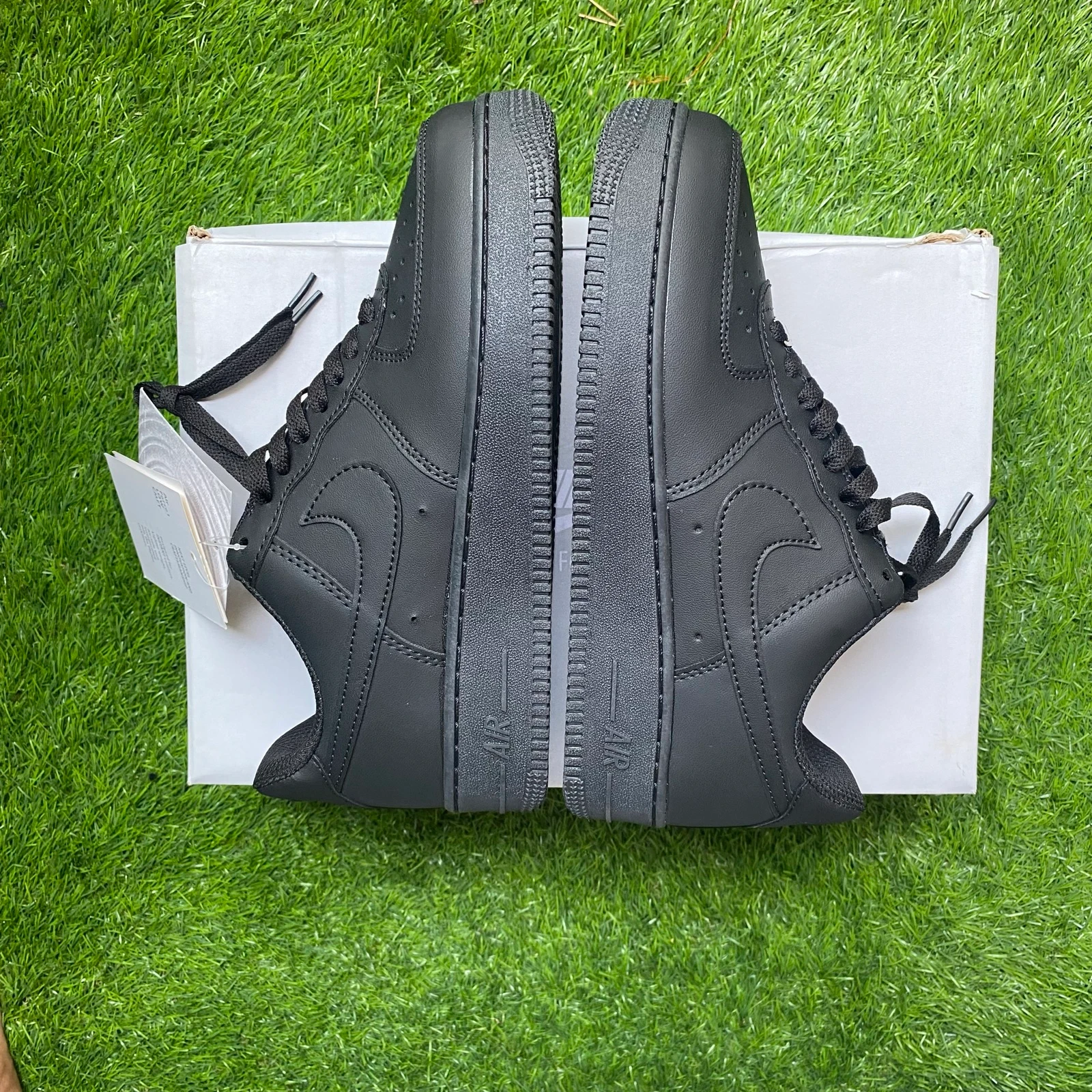 Nike Air Force 1 Triple Black | Size 40 | New | With Box – photo 6